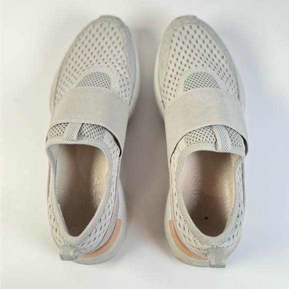 SOREL Kinetic Impact Slip-On Sneaker Size 8.5 - Picture 5 of 7